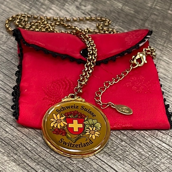 Vintage Schweiz Suisse Switzerland Necklace - Picture 10 of 12
